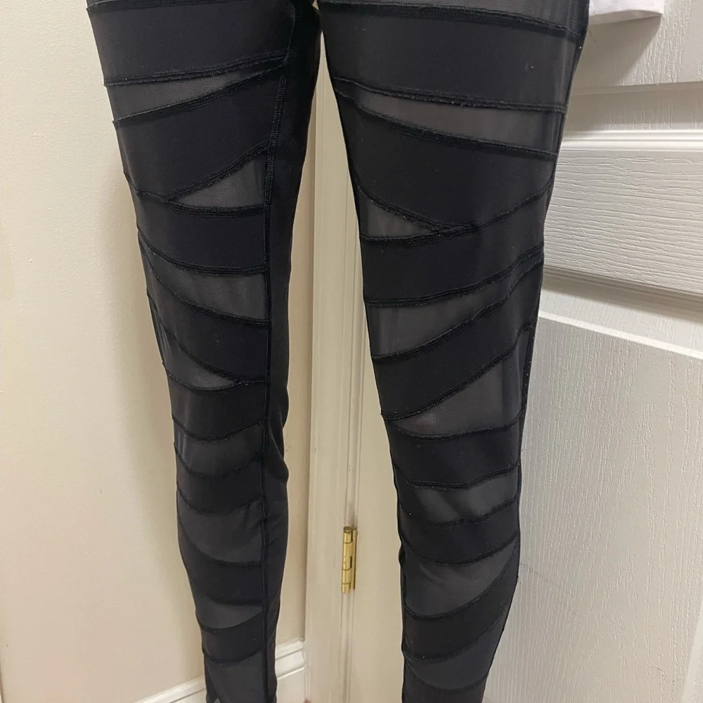 Lululemon great conditions Athletic pants